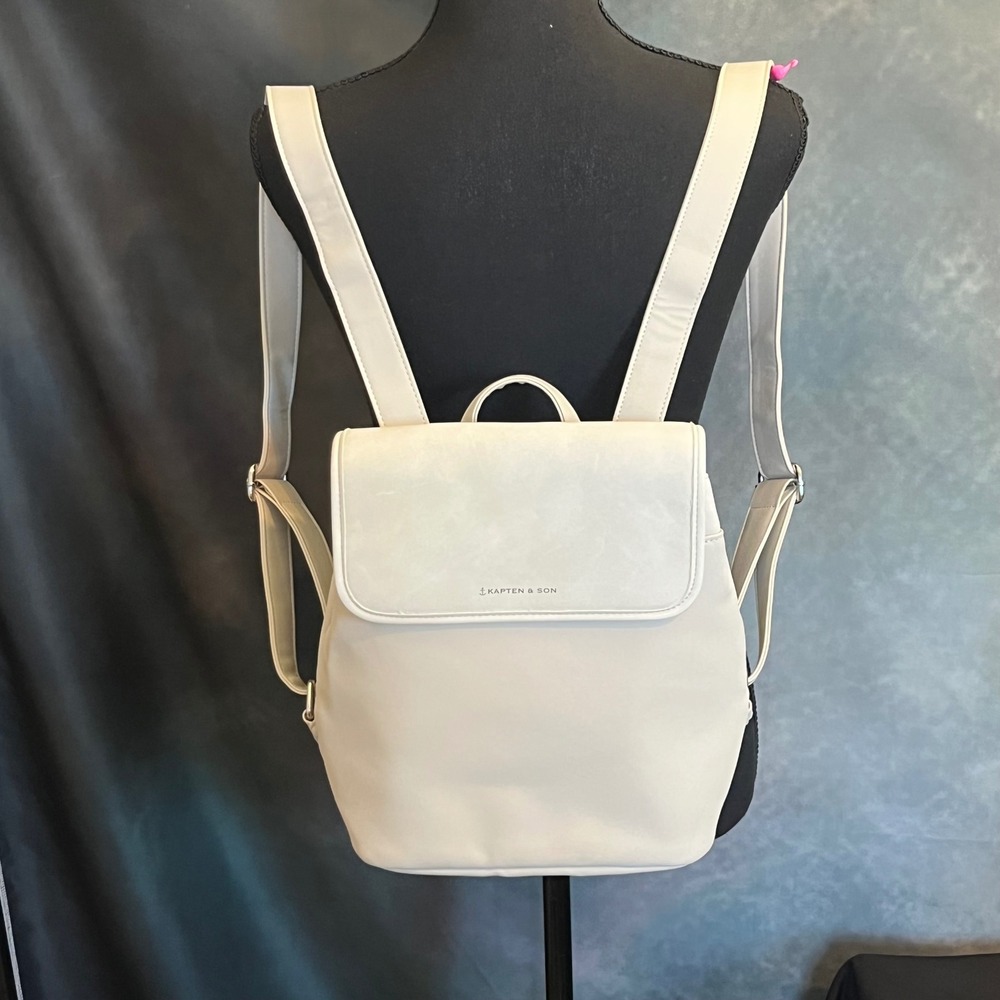 KAPTEN & SON Copenhagen Sandstone Travel Backpack Fold Over Flap‎